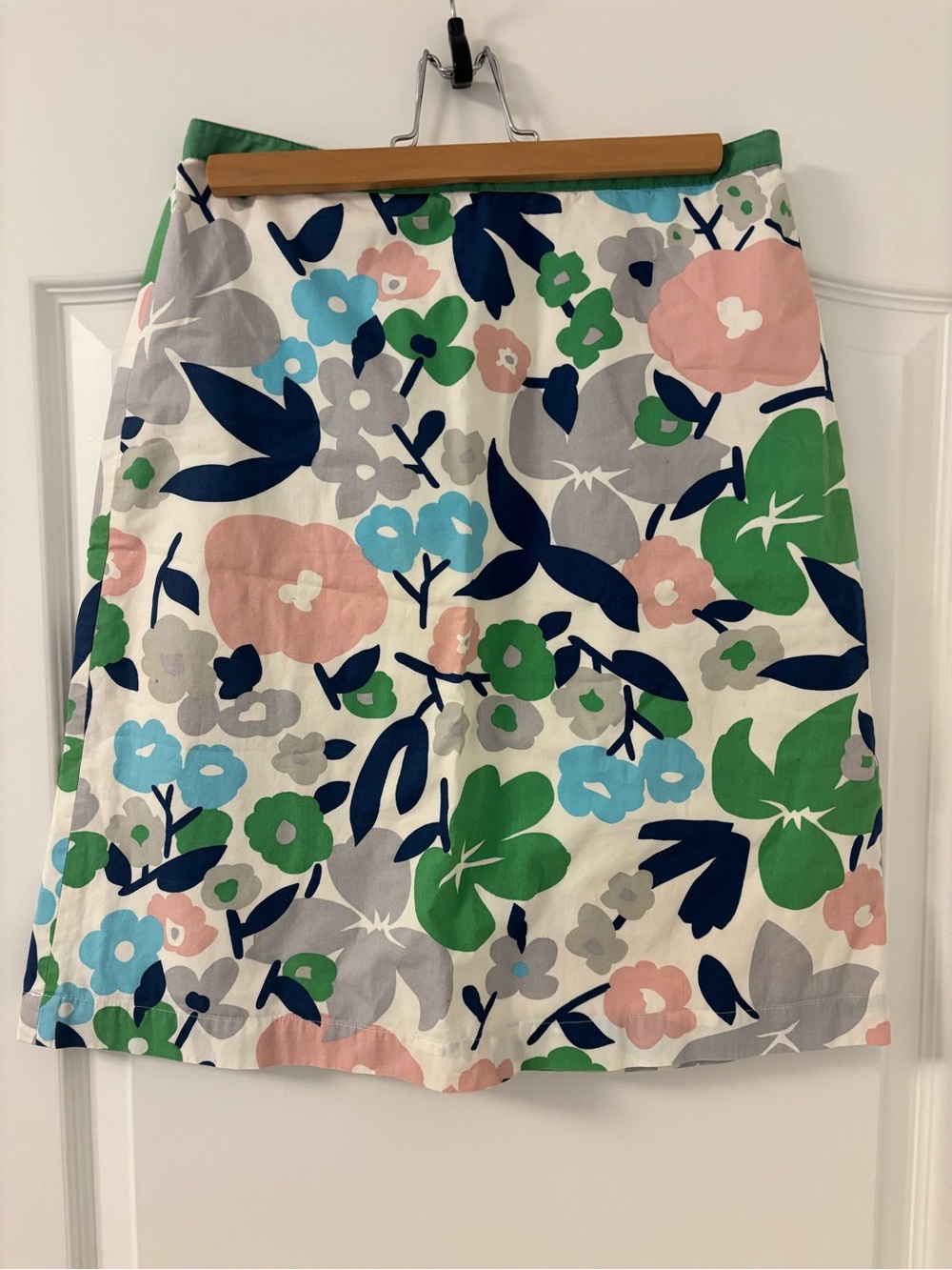 Boden Floral Skirt in White, Blue, Green & Navy